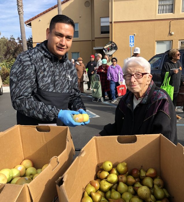 Receptores en el acto de distribución de alimentos