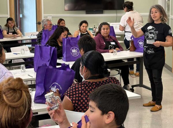 Impartir clases de nutrición con WIC